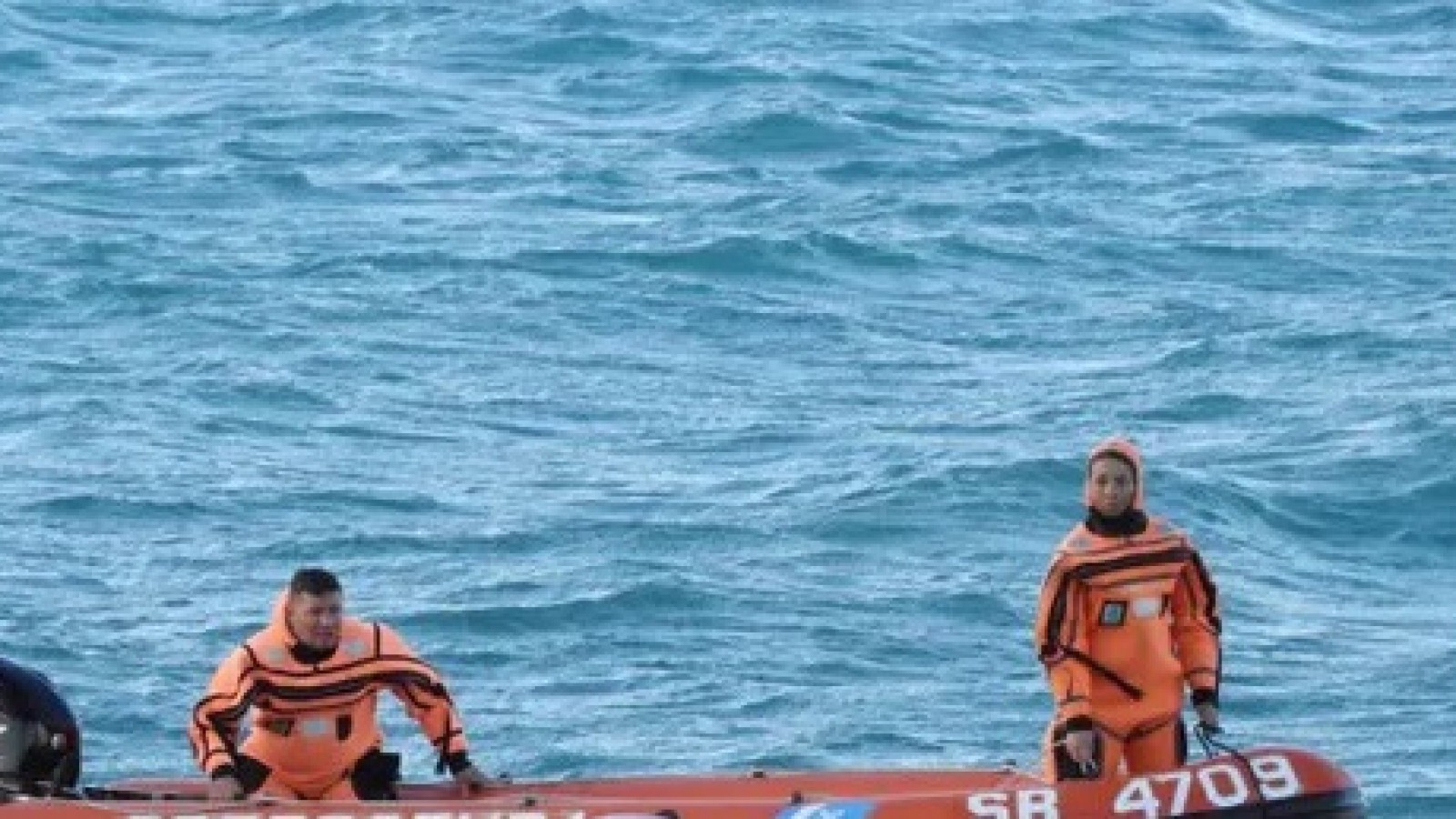 Sin novedades sobre el kayakista desaparecido en el Lago Argentino